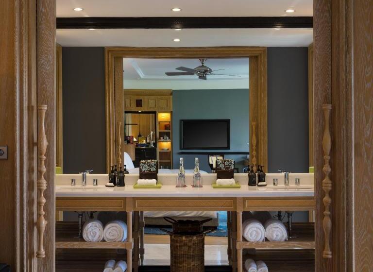 Люкс Кровать Кинг, Indigo Bali Seminyak Beach, An Ihg