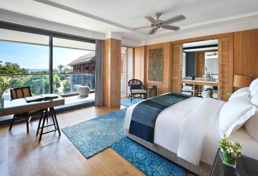 Люкс Боковой Вид на Море, Indigo Bali Seminyak Beach, An Ihg