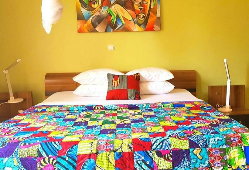 Deluxe Suite King Bed, Yambi Guest House