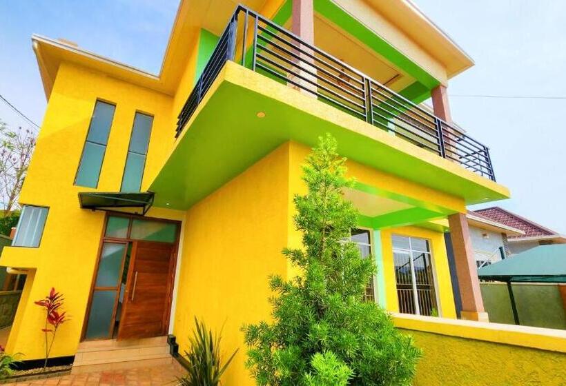 آپارتمان 1 خوابه با چشم‌انداز, Yambi Guest House