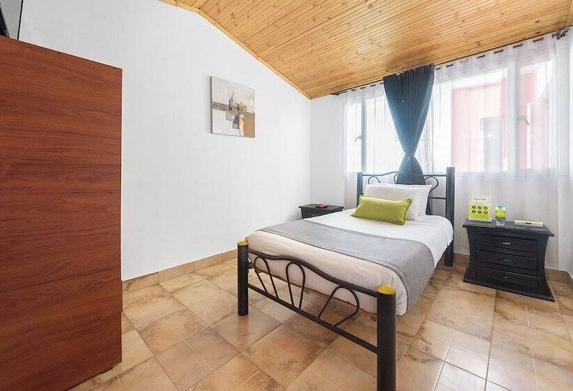 标准间, Casa Normandia