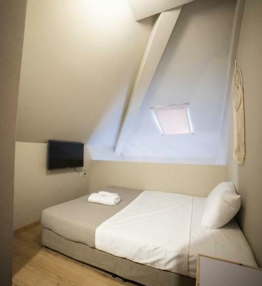 Люкс Вид на Море, Theros Suites