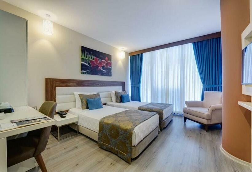 اتاق استاندارد یک نفره, Forum Suite Otel