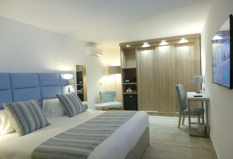سوئیت با تخت بزرگ, Isulella Hotel & Restaurant