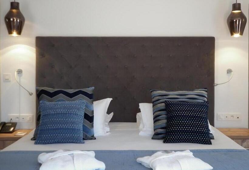 سوییت خانوادگی, Isulella Hotel & Restaurant