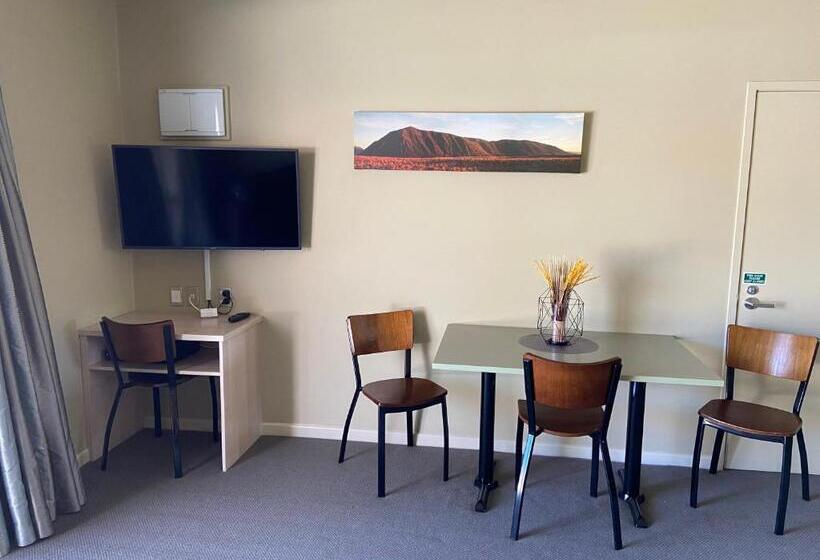 Апартаменты 2 Спальни, Sierra Motel And Apartments