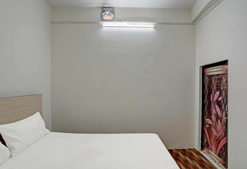 三人经典房间, Oyo Hotel Happy Inn