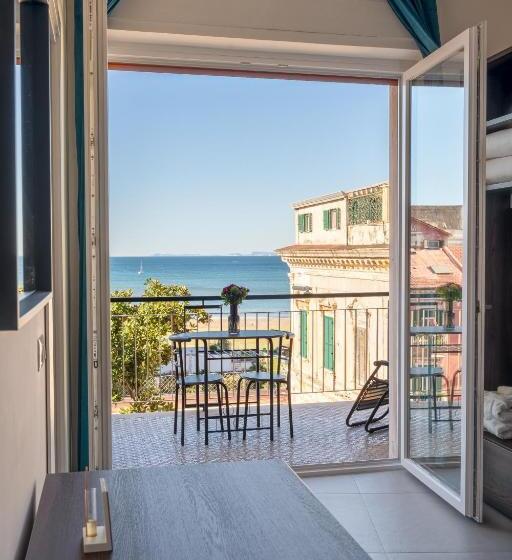 带大床的标准间, Pangea Luxury Rooms