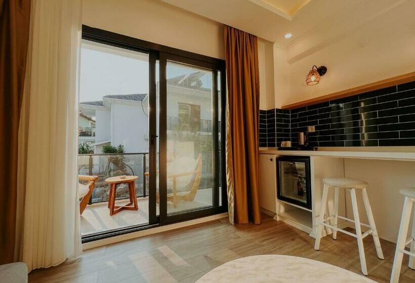 Люкс с Балконом, Marla Suite Otel