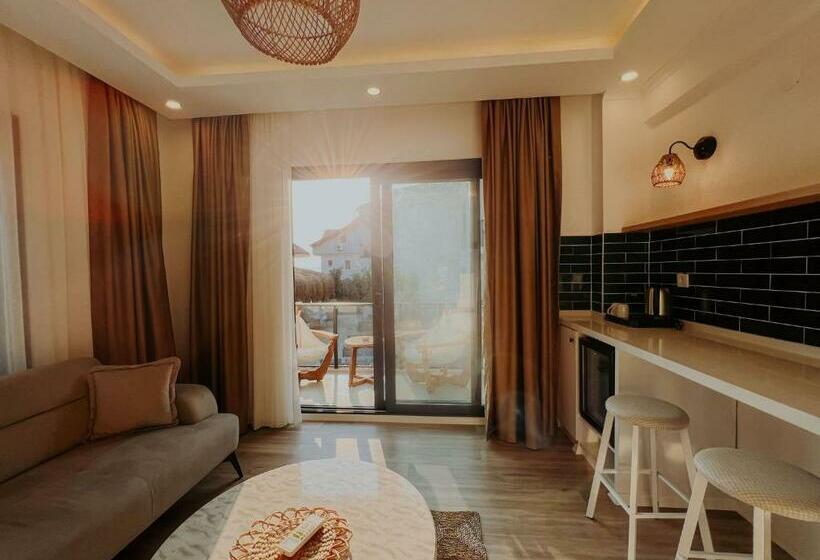 Люкс с Балконом, Marla Suite Otel