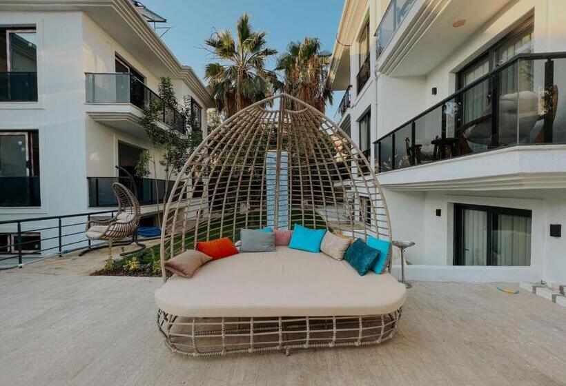 Люкс с Балконом, Marla Suite Otel