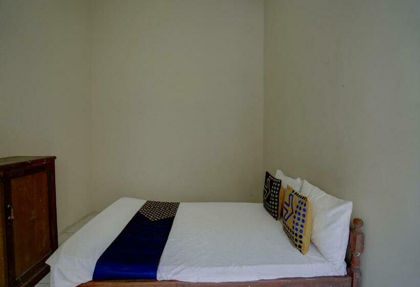 Номер Economy, Spot On 92902 Sunyoto Homestay Syariah
