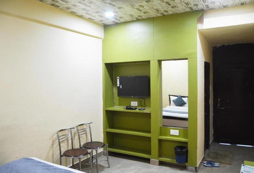 Номер Стандарт, The Jh Hotel Mountabu   200 Mtrs From Nakki Lake