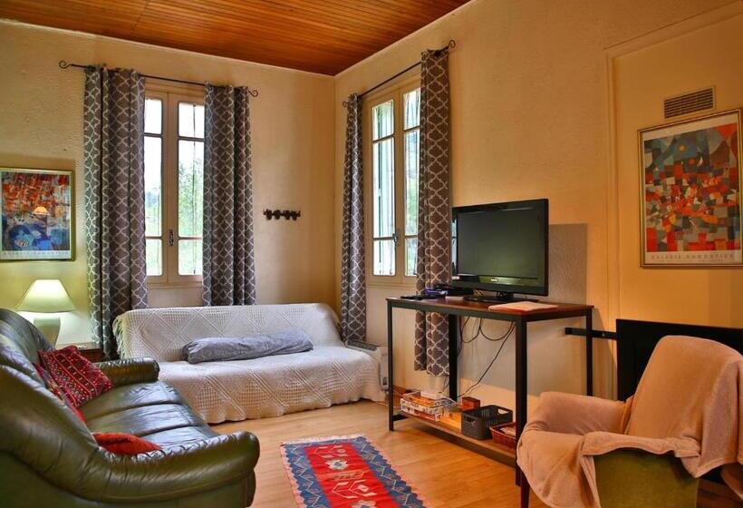 Апартаменты 3 Спальни, Beau Vallon   Gîte Et Chambres D Hôtes