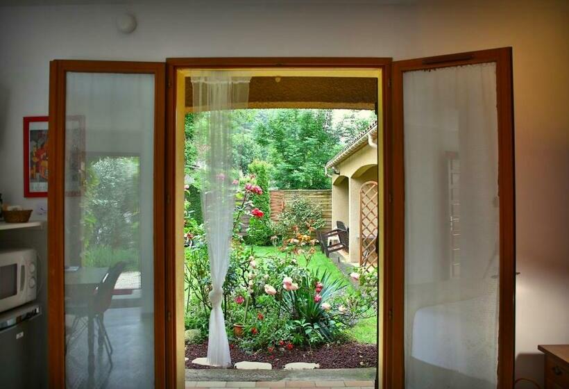Номер Стандарт, Beau Vallon   Gîte Et Chambres D Hôtes