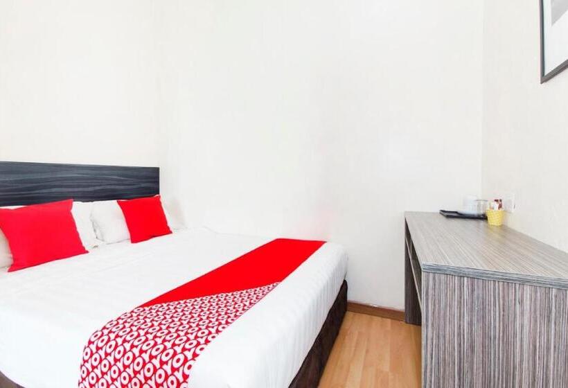 سوییت خانوادگی, OYO 331 i Boutique 