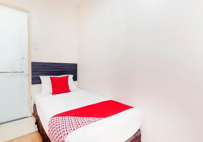 اتاق استاندارد یک نفره, OYO 331 i Boutique 