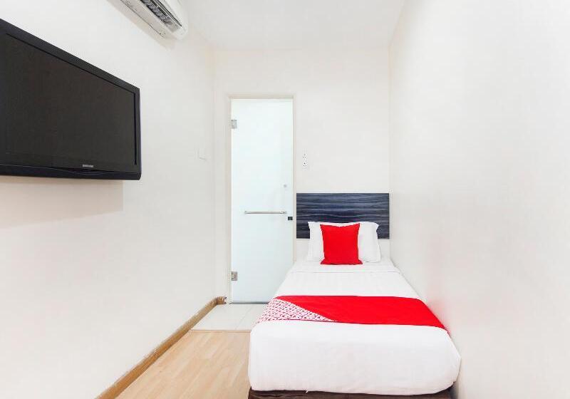 اتاق استاندارد یک نفره, OYO 331 i Boutique 