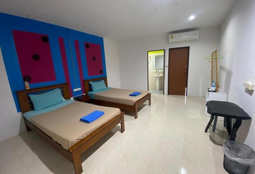 Quarto Estandar, Pak Klong Guest House Room For Rent