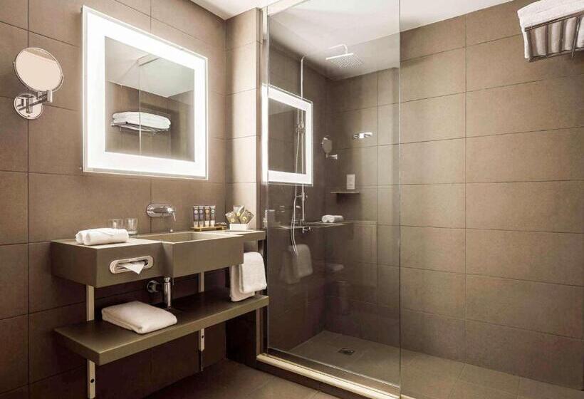 Quarto Superior, Novotel Jeddah Tahlia