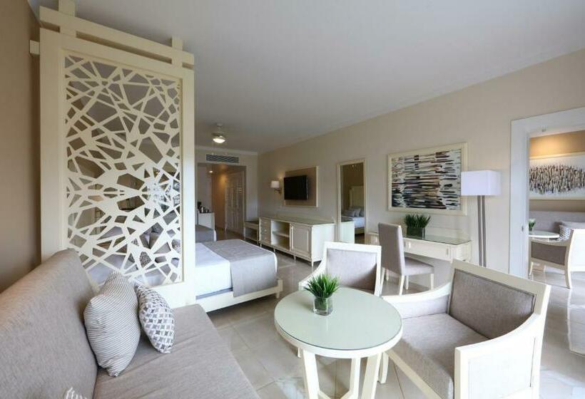 سوئیت جونیور دلوکس با چشم‌انداز, Bahia Principe Fantasia Punta Cana - All Inclusive