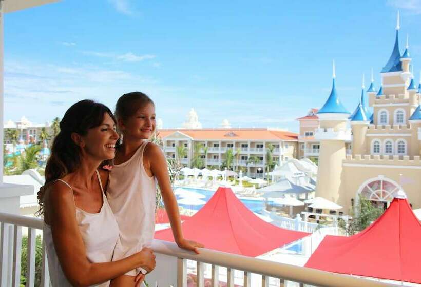 سوئیت جونیور دلوکس با چشم‌انداز, Bahia Principe Fantasia Punta Cana - All Inclusive