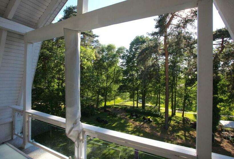 Люкс Боковой Вид на Море, Victoria Suites
