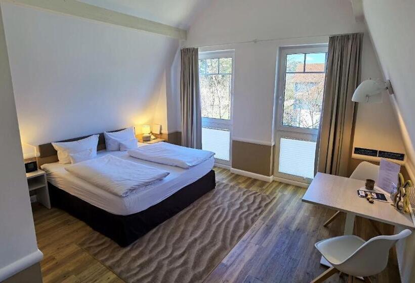 Люкс Комфорт, Victoria Suites