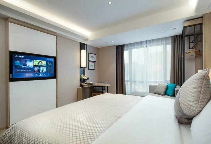 اتاق استاندارد با تخت بزرگ, 莫林酒店(moning Hotel）