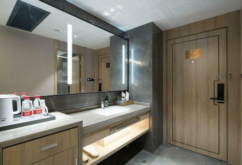 اتاق استاندارد با چشم‌انداز دریا, 莫林酒店(moning Hotel）