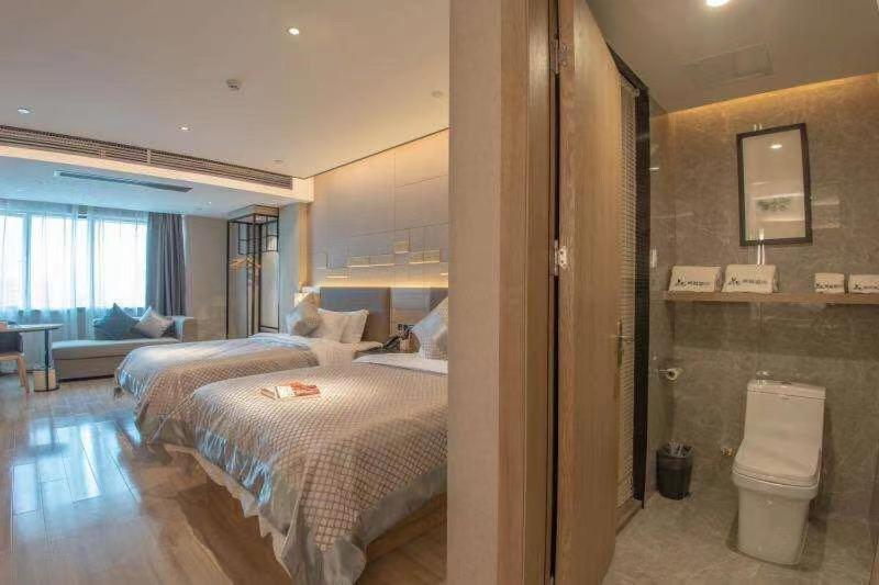 اتاق استاندارد با چشم‌انداز دریا, 莫林酒店(moning Hotel）