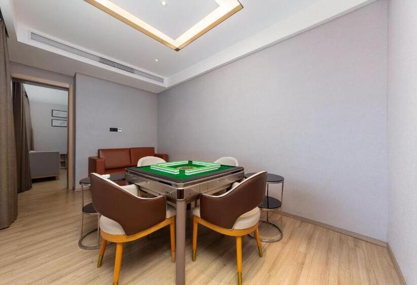 سوییت, 莫林酒店(moning Hotel）