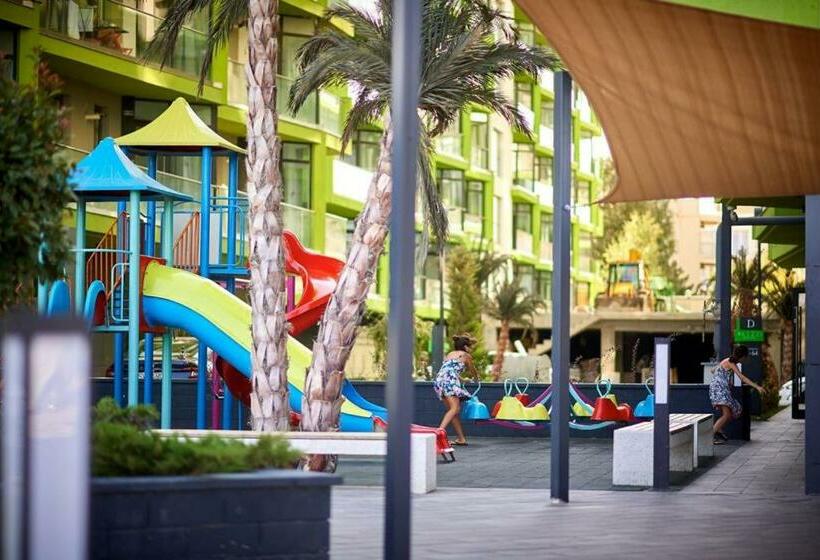 آپارتمان 1 خوابه با چشم‌انداز دریا, Apartamente Indigo By Alz