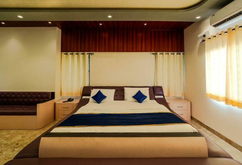Президентский Люкс, The Venue By Seasons Suites @ Yelahanka