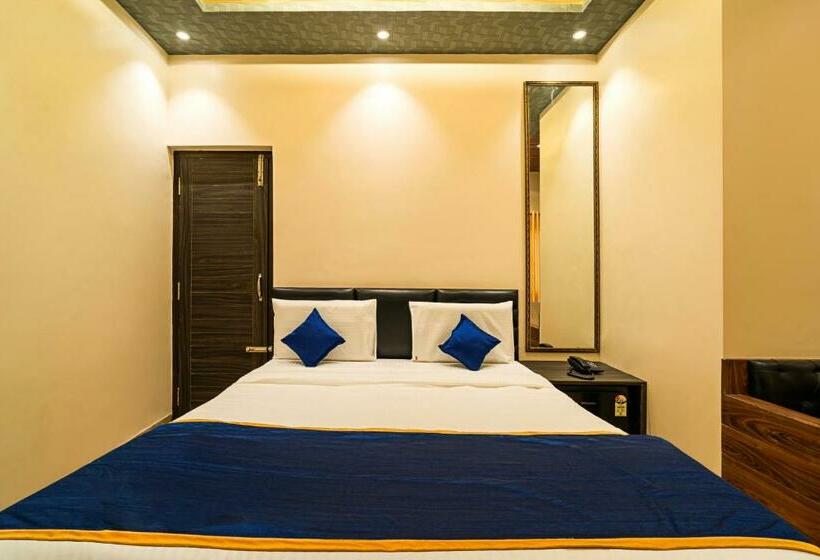 Стандартный Номер Кровать Кинг, The Venue By Seasons Suites @ Yelahanka