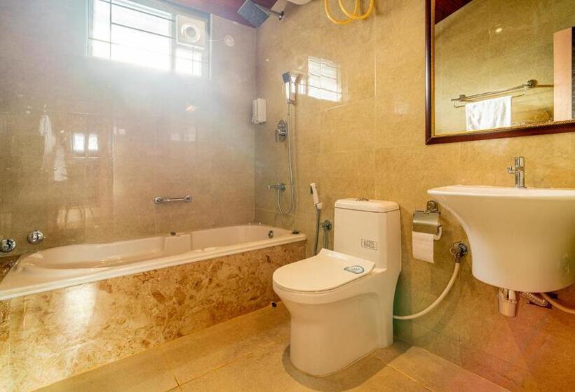 Вилла с 1 спальней и бассейном, The Venue By Seasons Suites @ Yelahanka
