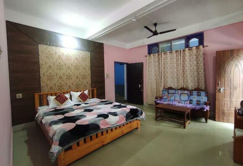 Номер Стандарт, Eight Lucky Homestay