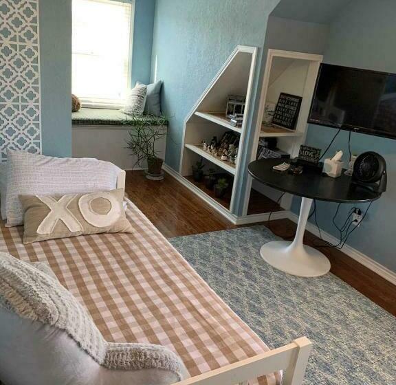 Quarto Estandar, Water S Edge Guesthouse Bandera