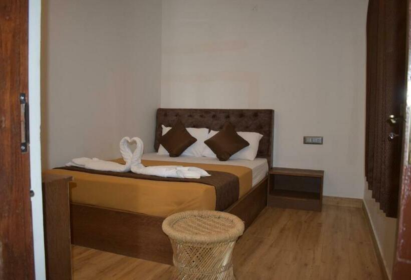 Номер Стандарт, Nt Grand Yercaud
