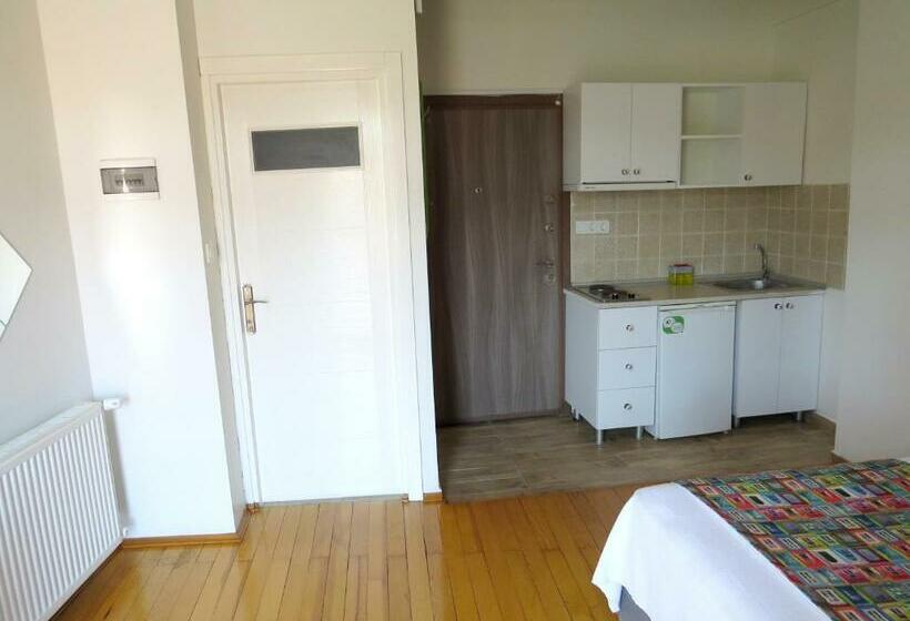 استودیو استاندارد با بالکن, Istanberry   Vanilla Apartments