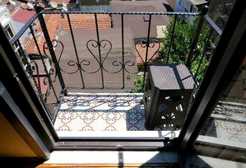 استودیو استاندارد با بالکن, Istanberry   Vanilla Apartments