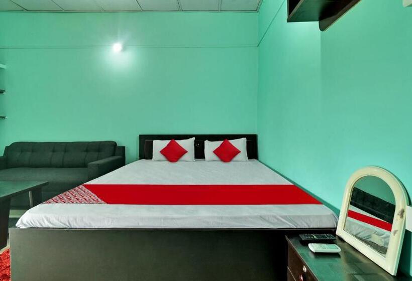 Трехместный Номер Классика, Oyo Flagship 81524 Gp Lodge