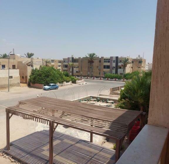 اتاق استاندارد با چشم‌انداز باغ, Delmon