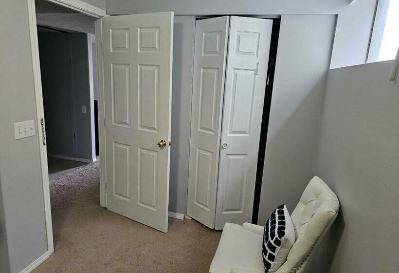 חדר משפחתי, Awesome Guest Suite