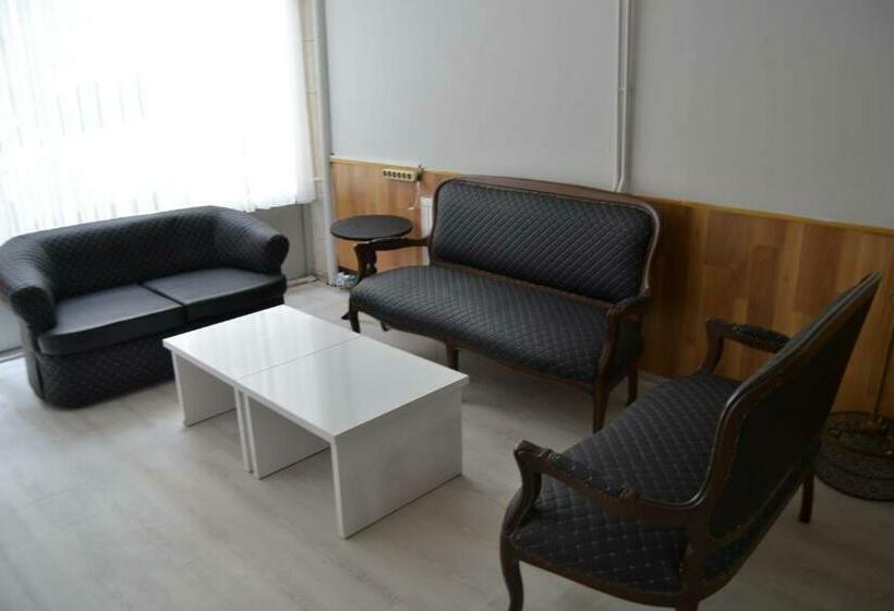 패밀리 룸, Trabzon Feyzan Otel