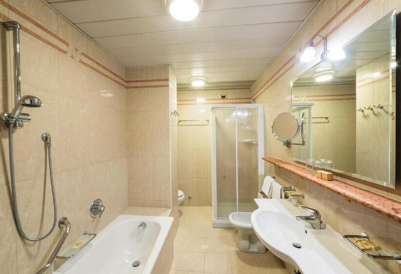Полулюкс с Балконом, Apollo Terme
