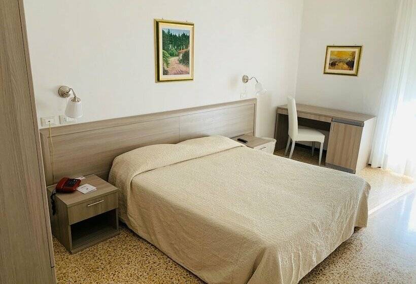 Номер Стандарт, Grand Hotel Vallombrosa