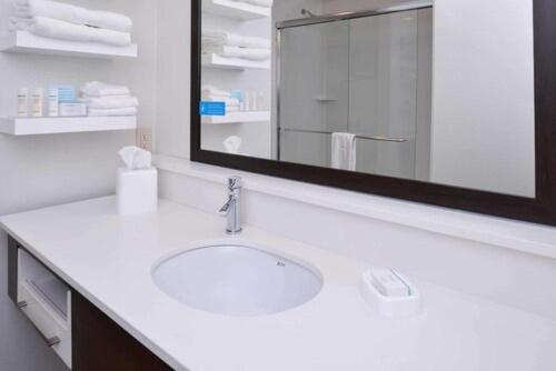 Номер Стандарт, Hampton Inn Pittsburgh/ Wexford Sewickley