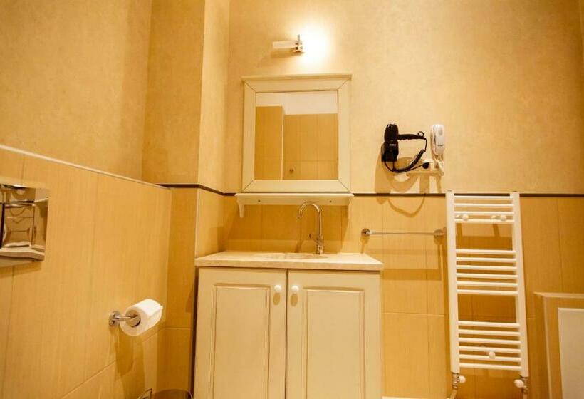 Номер Стандарт, Irene's Resort