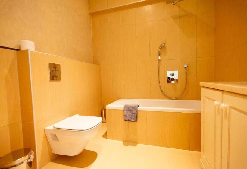 Номер Стандарт Трехместный, Irene's Resort